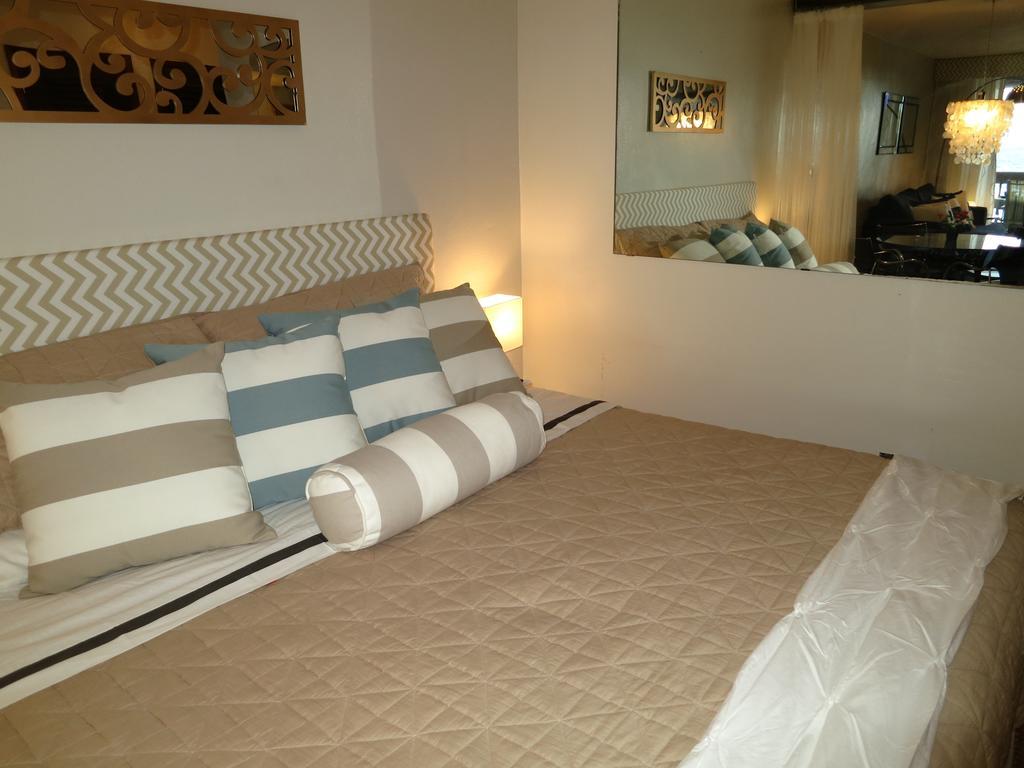 Luxury Beachfront King Suite On Sapphire Beach II East End  Zimmer foto